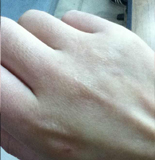 我的脸第十期:秋冬护手困扰j9九游会真人第一品牌救救(图3) 我的脸第十期:秋冬护手困扰j9九游会真人第一品牌救救(图3)